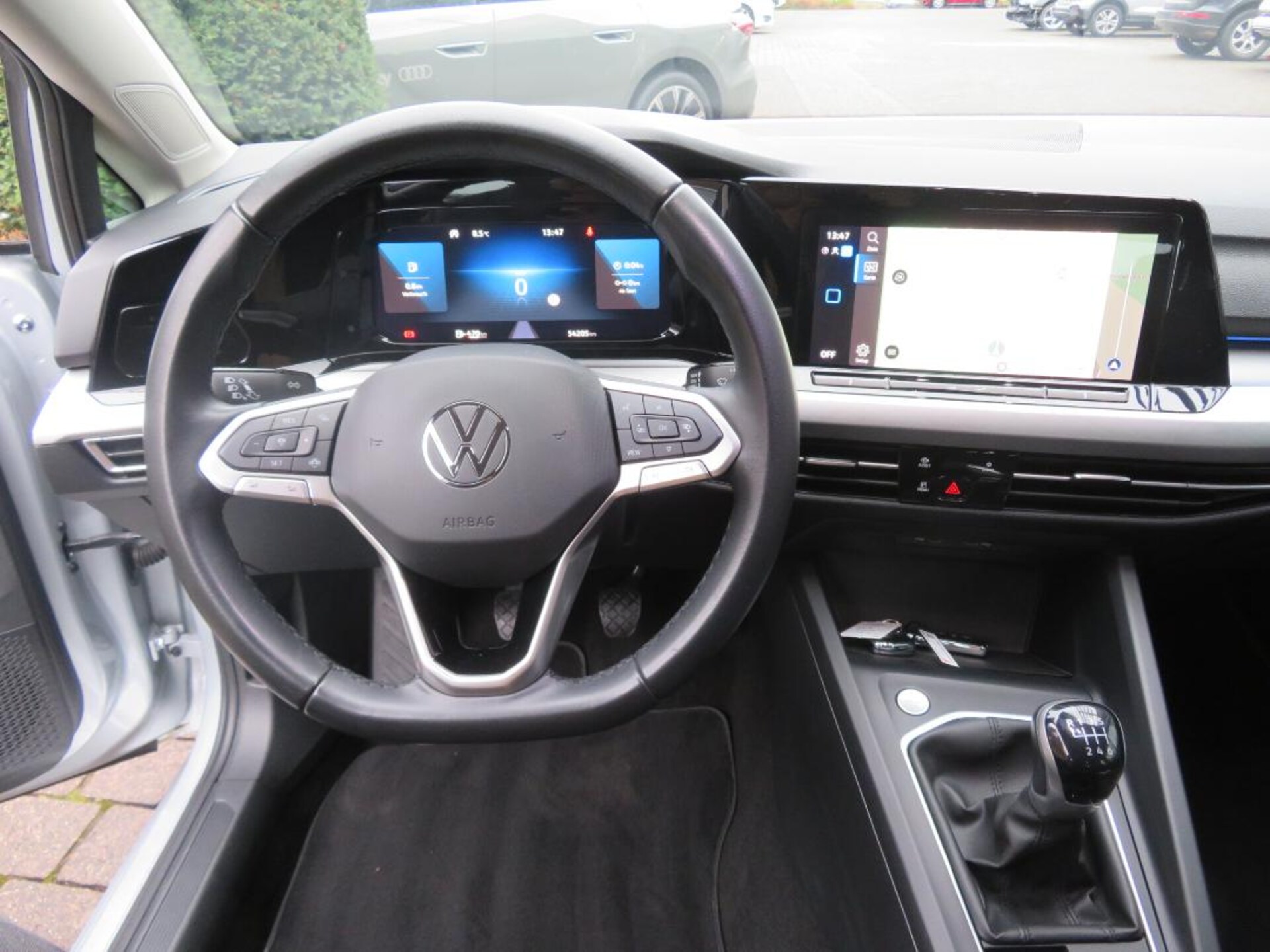 Volkswagen Golf Variant Life