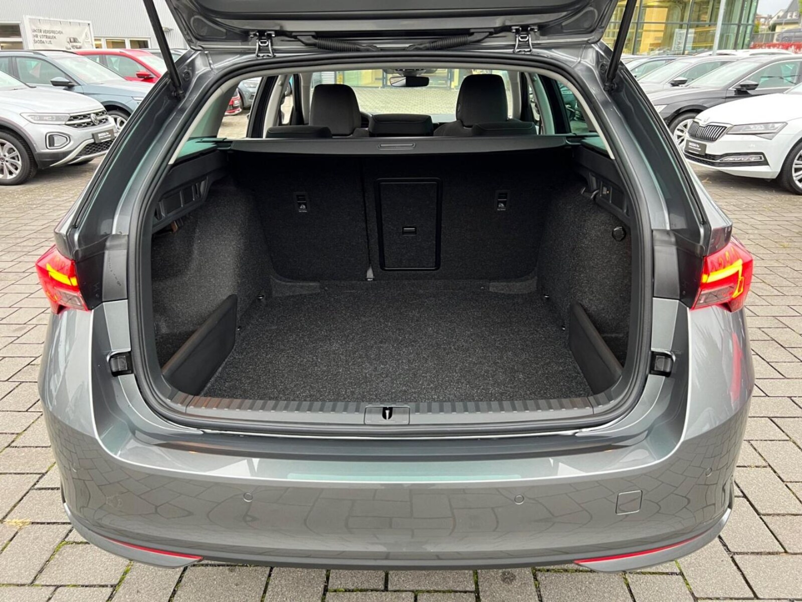 Škoda Octavia Combi – Bild 16