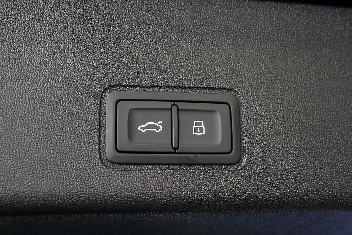 Image about Audi Q3 SUV TFSI quattro 195 kW