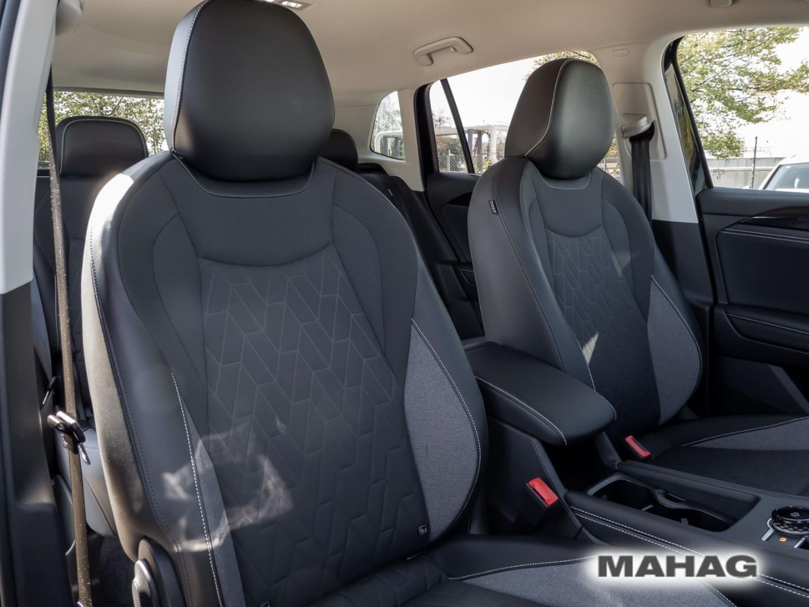Volkswagen Tiguan – Bild 14