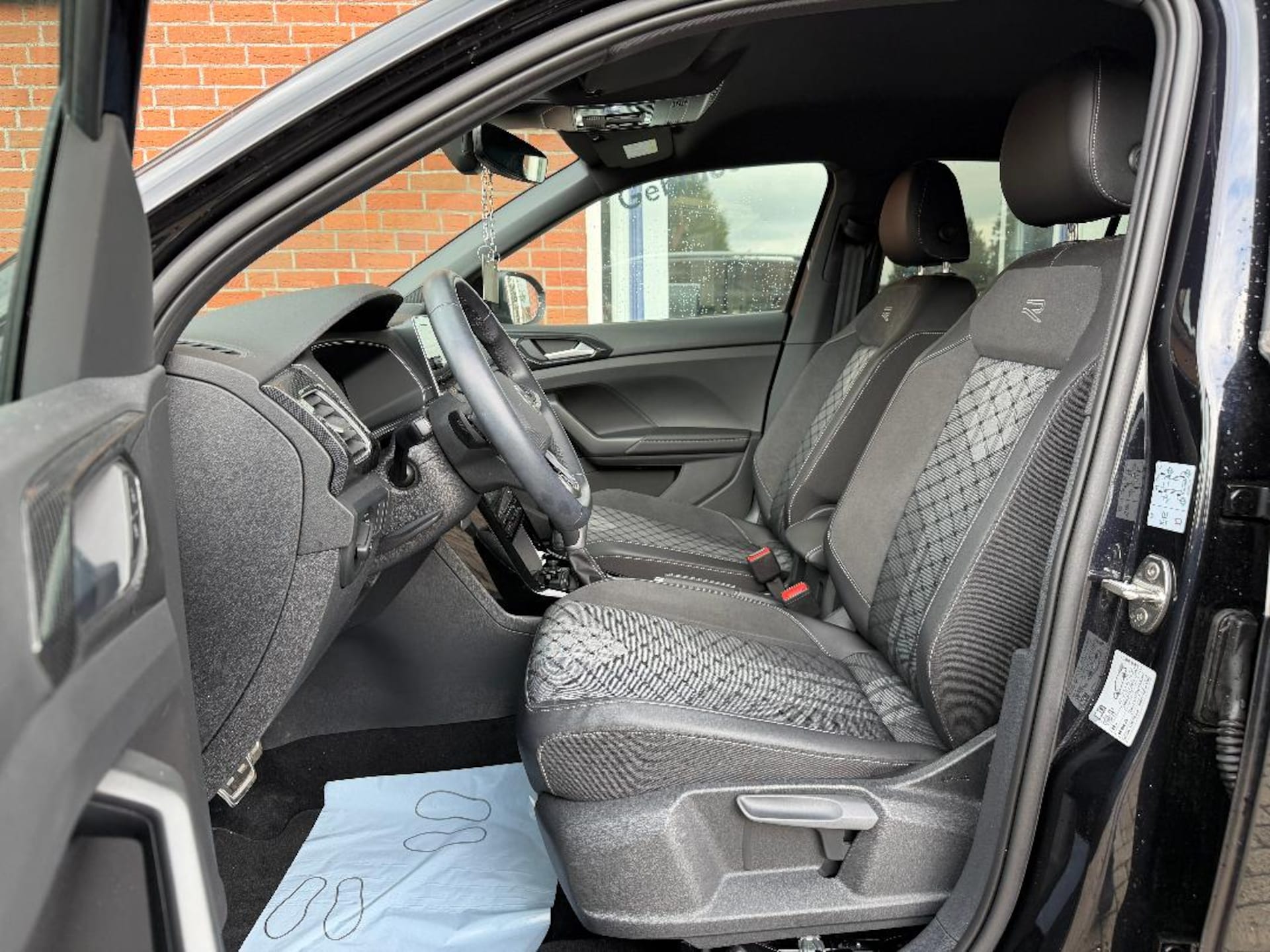 Volkswagen T-Cross R-Line