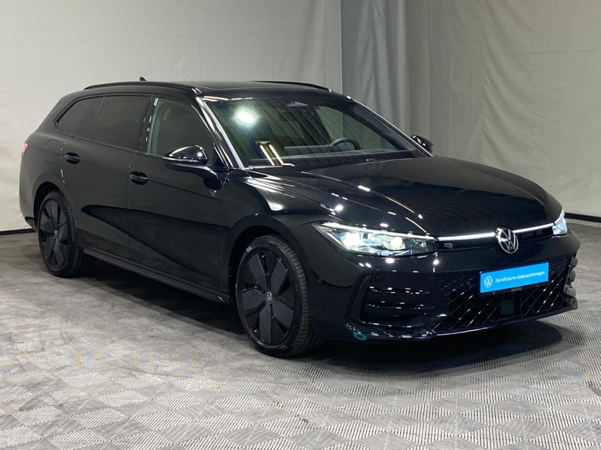Volkswagen Passat R-Line