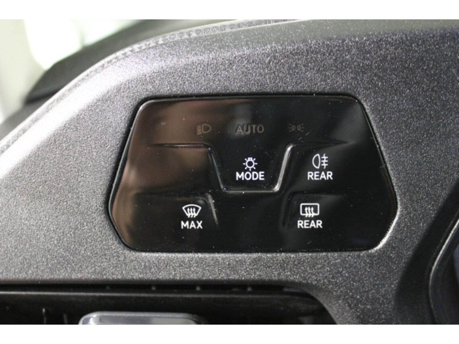 Volkswagen Caddy Kombi – Bild 9