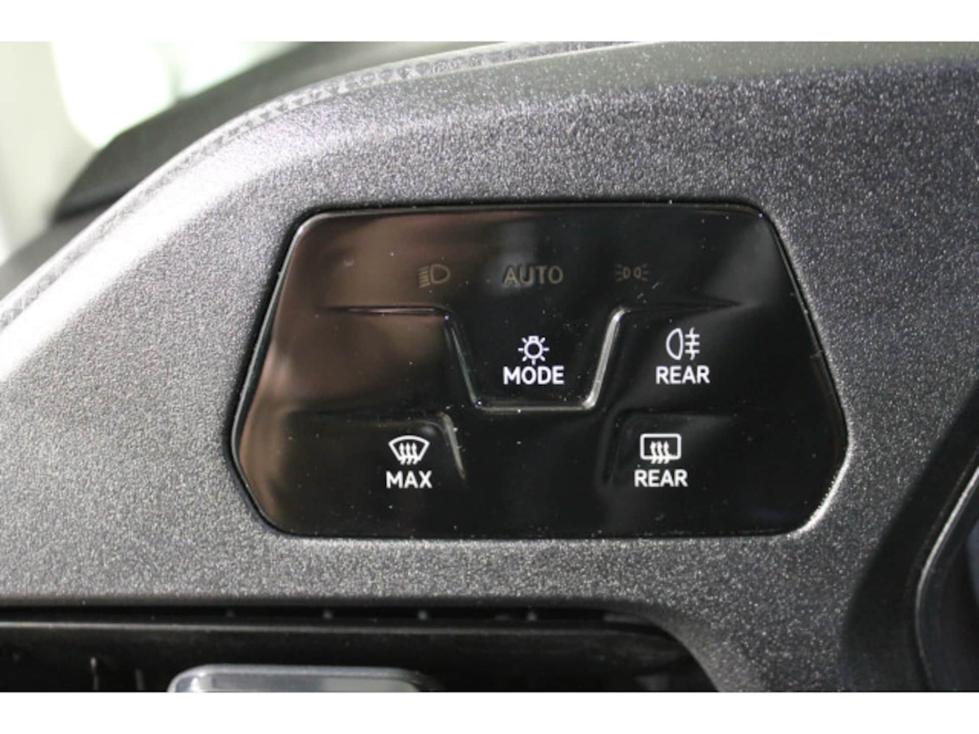 Volkswagen Caddy Kombi Basis-Modell