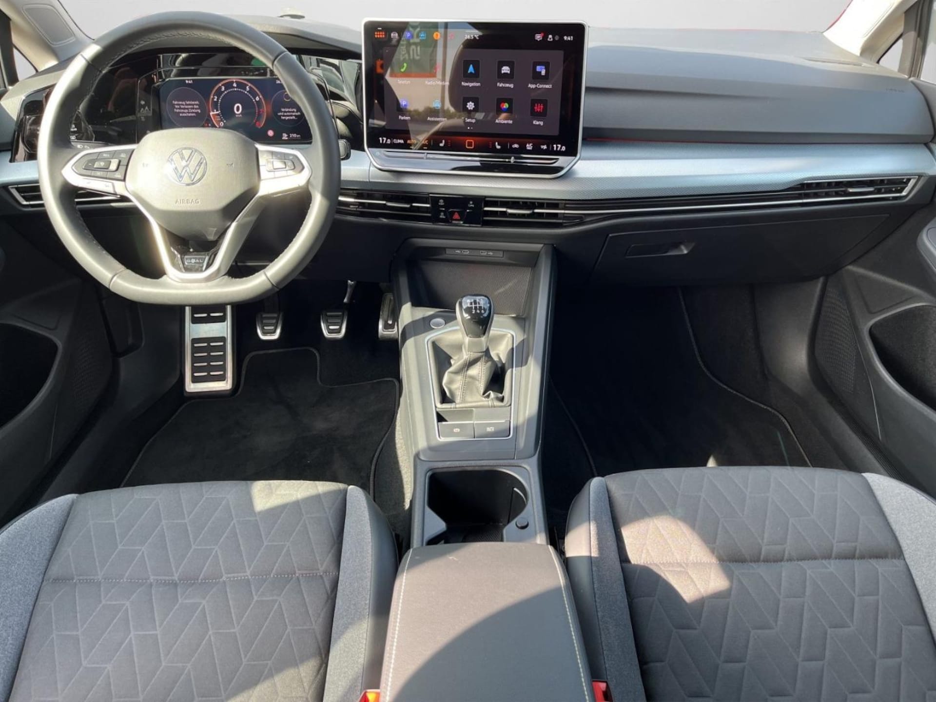 Volkswagen Golf Life