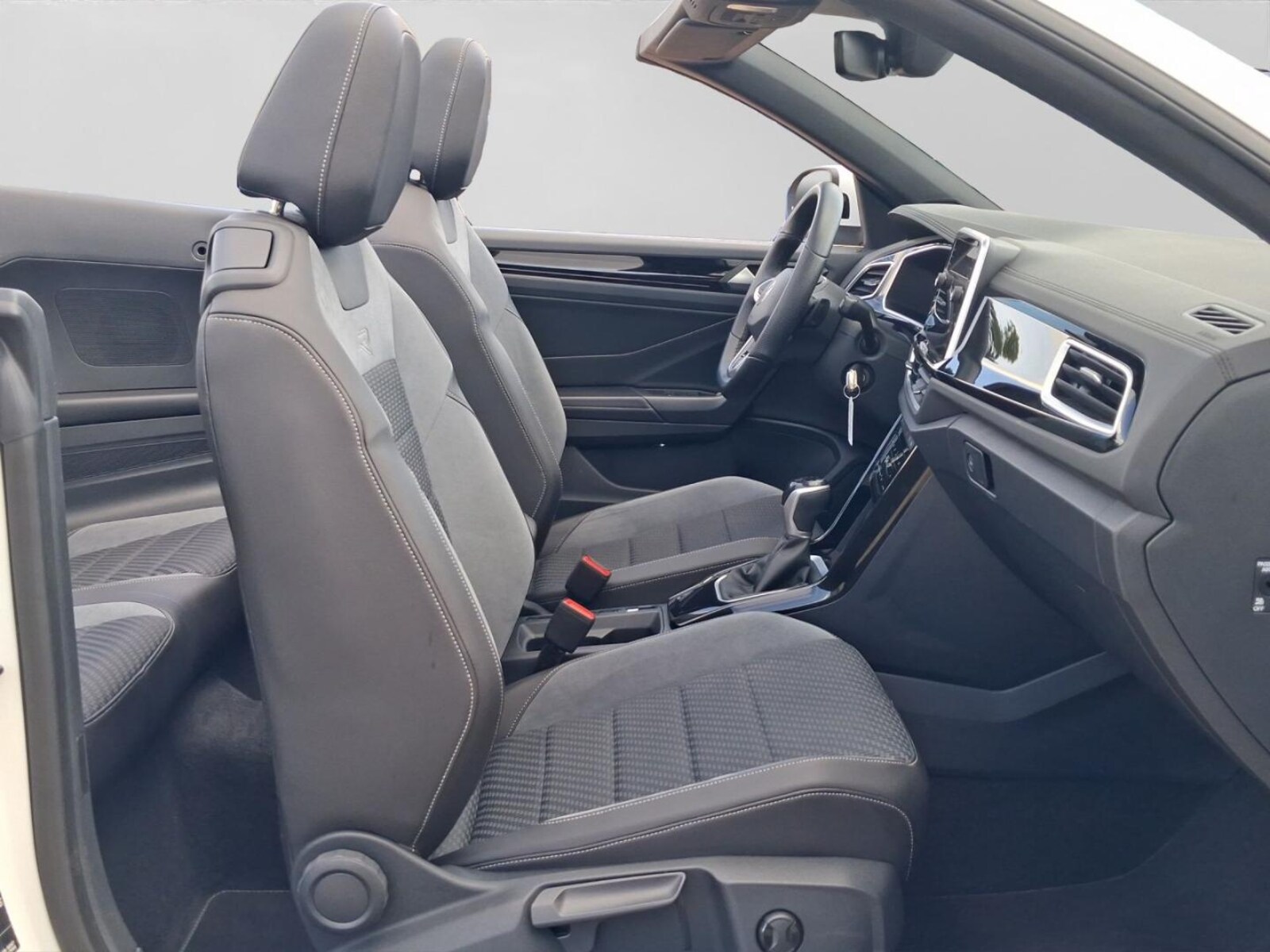 Volkswagen T-Roc Cabriolet – Bild 3