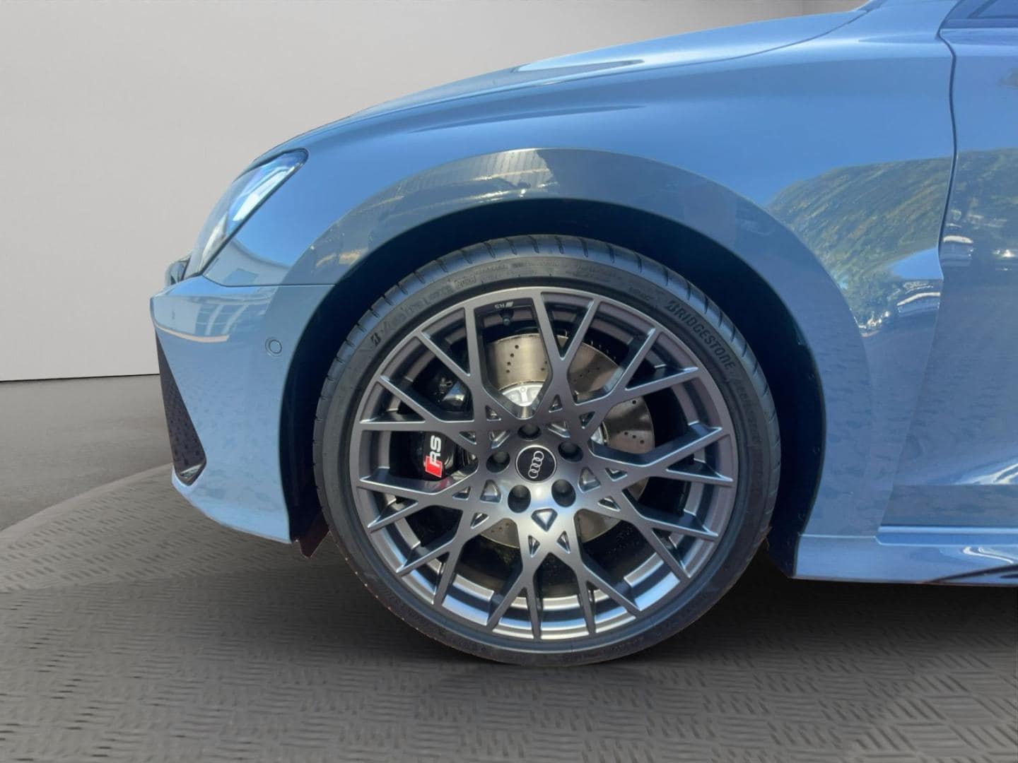 Bild über Audi RS 3 Sportback TFSI quattro 294 kW S tronic - für weitere Informationen kontaktieren Sie den Audi Partner