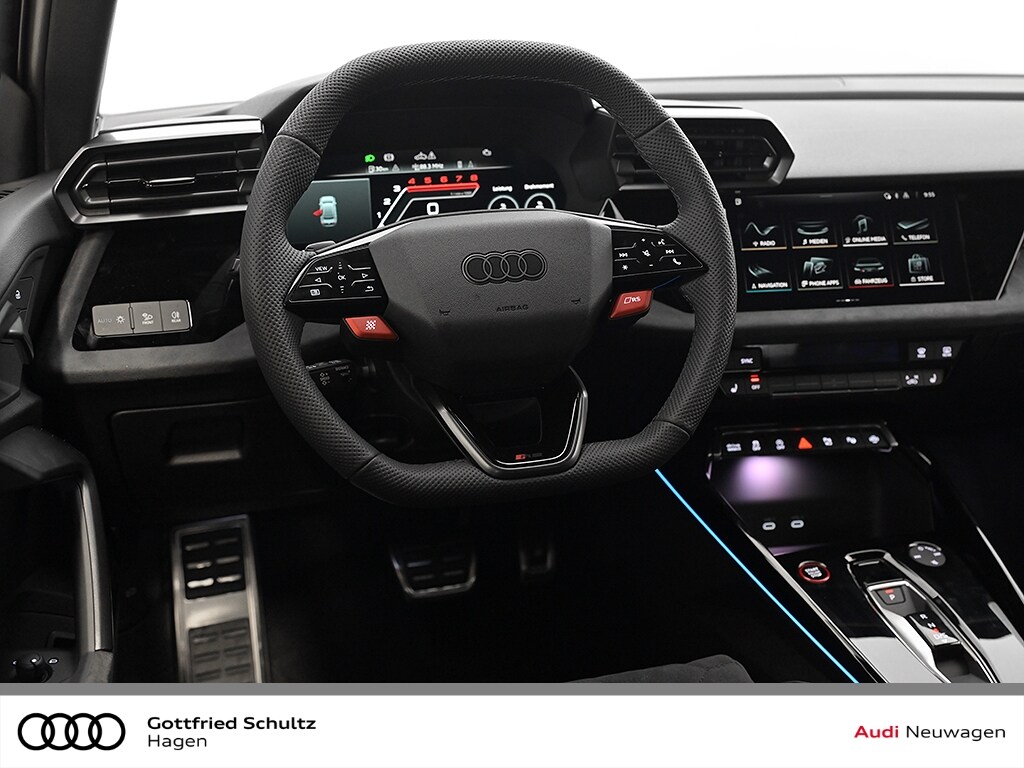 Image about Audi RS 3 Limousine TFSI quattro S tronic