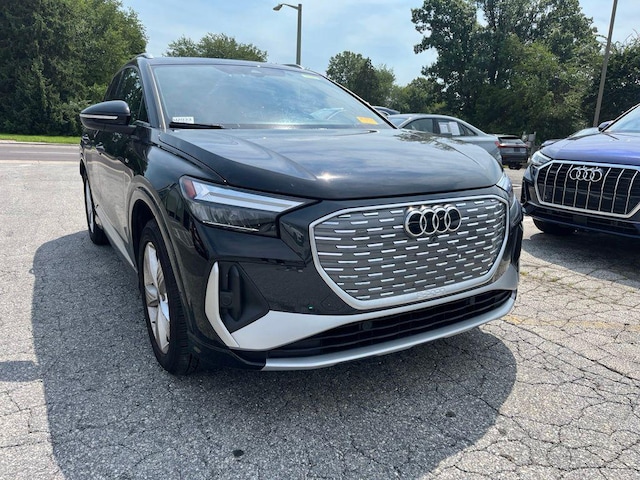Photo of 2024 Audi Q4 e-tron