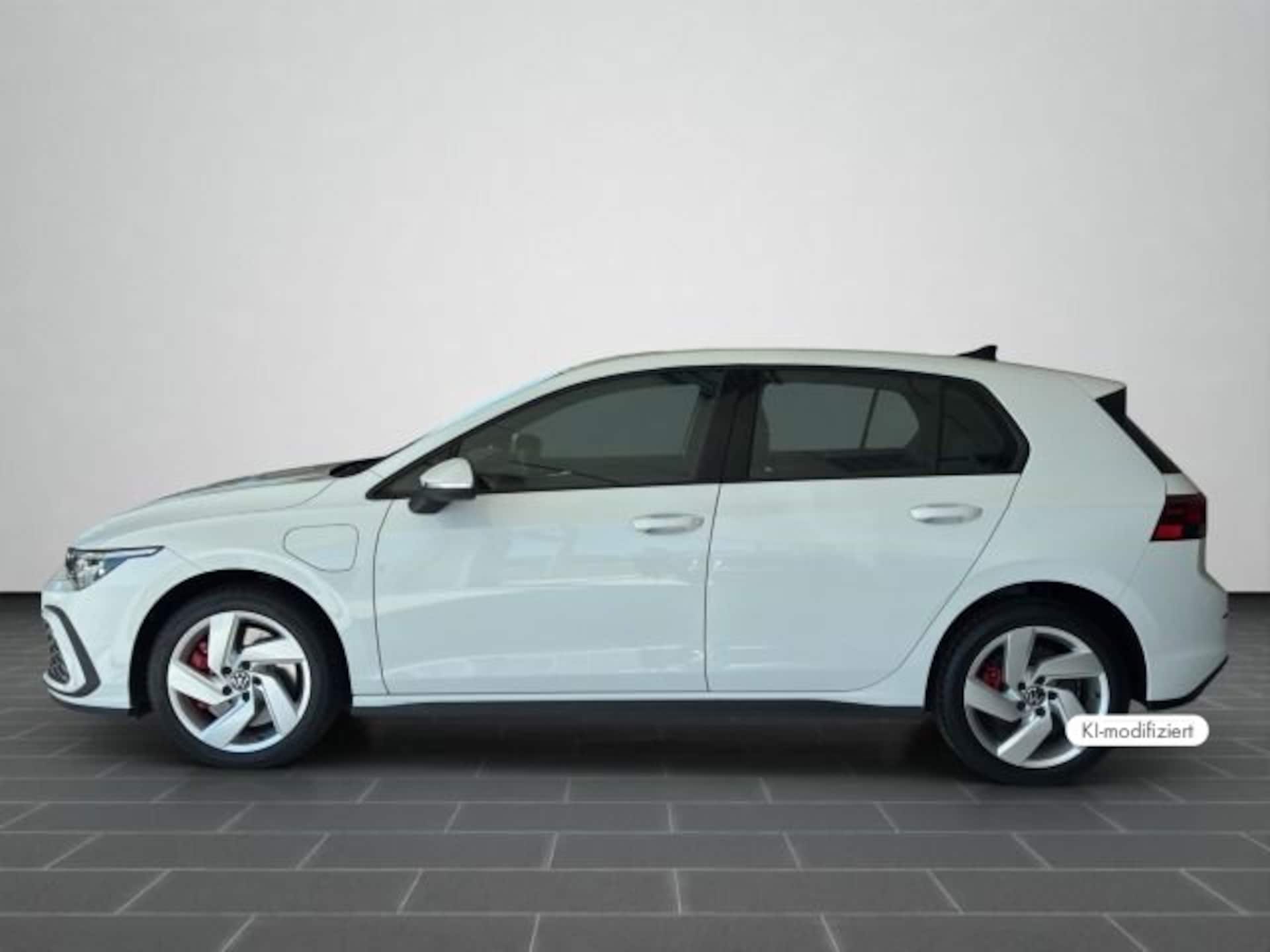 Volkswagen Golf GTE