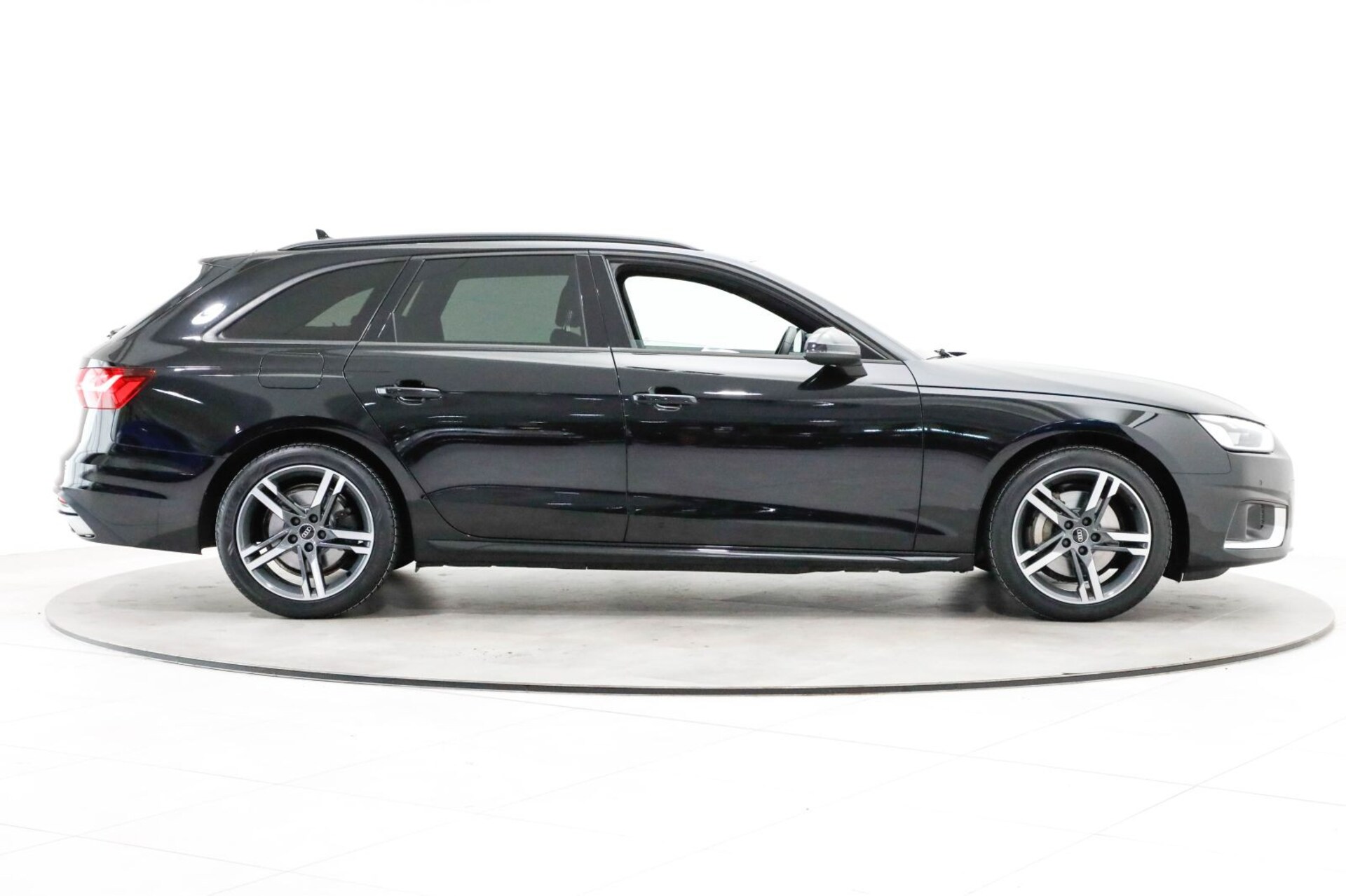 Audi A4 Avant Advanced