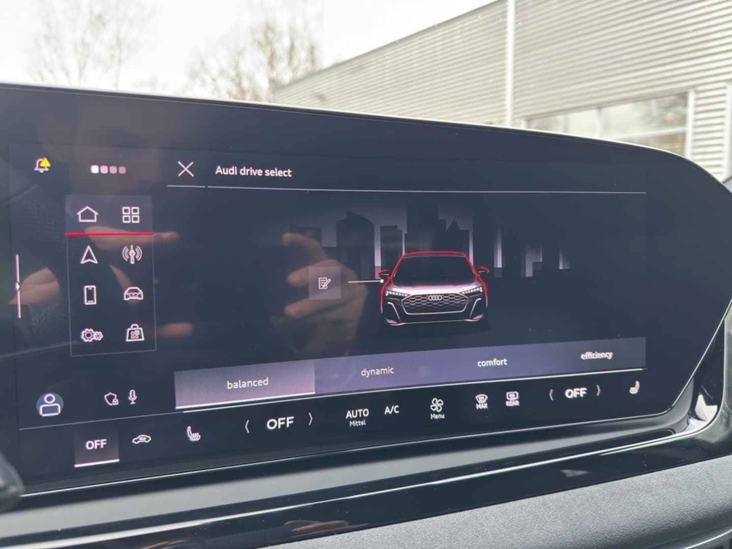 Bild über Audi A5 Avant TDI 150 kW S tronic - für weitere Informationen kontaktieren Sie den Audi Partner