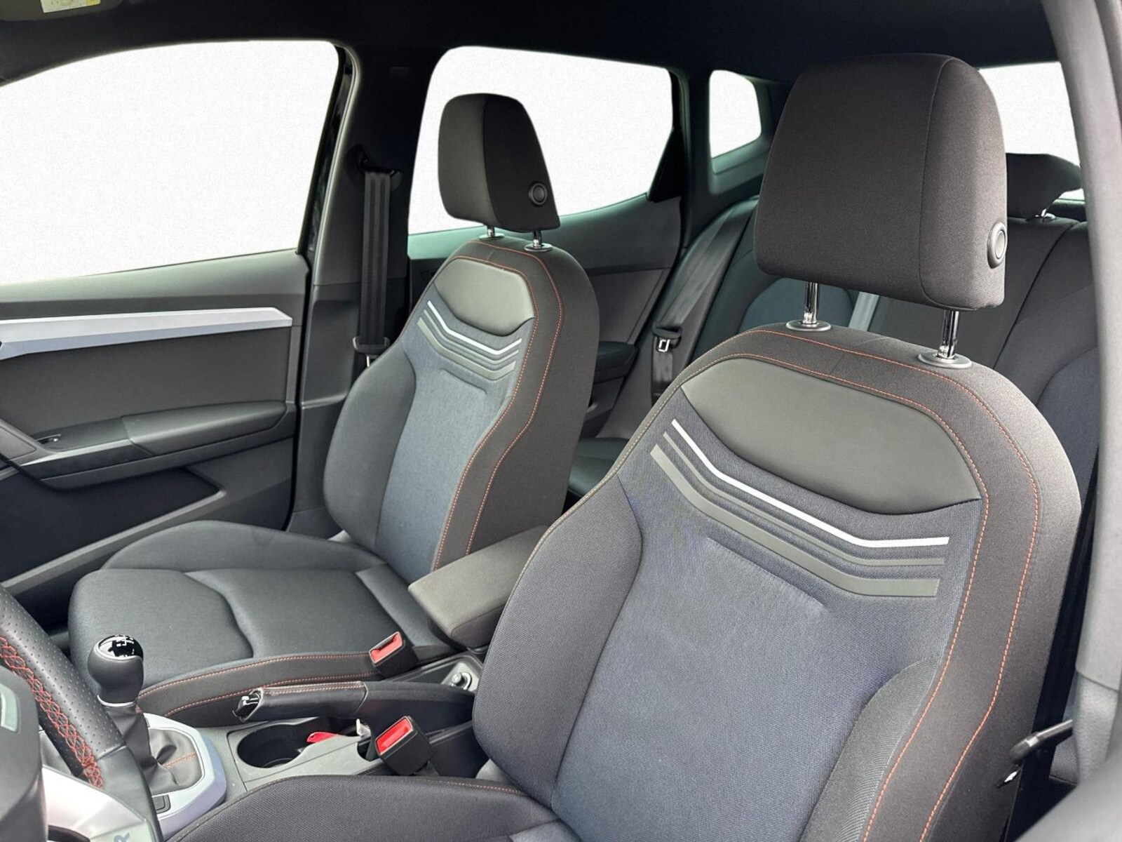 SEAT Arona – Bild 10