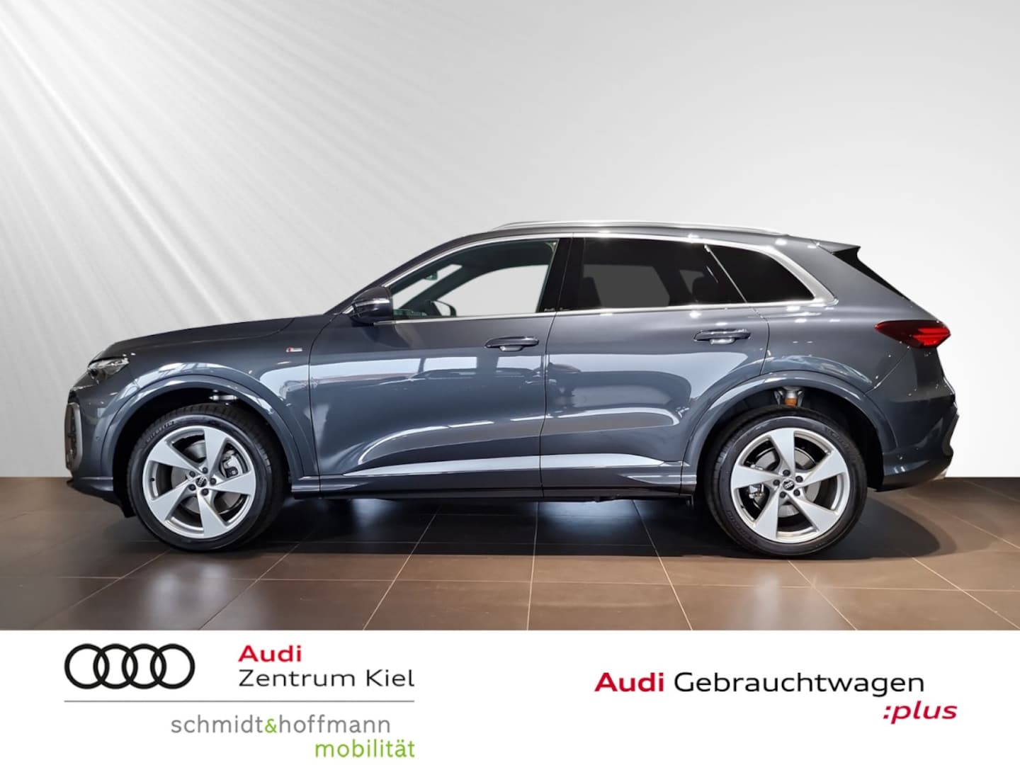 Bild über Audi Q5 SUV TDI quattro 150 kW S tronic - für weitere Informationen kontaktieren Sie den Audi Partner