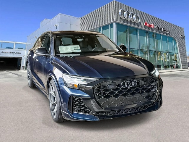 2026 Audi RS Q8 SUV performance