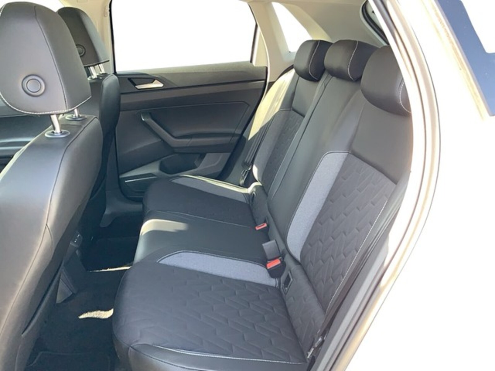 Volkswagen Polo – Bild 11