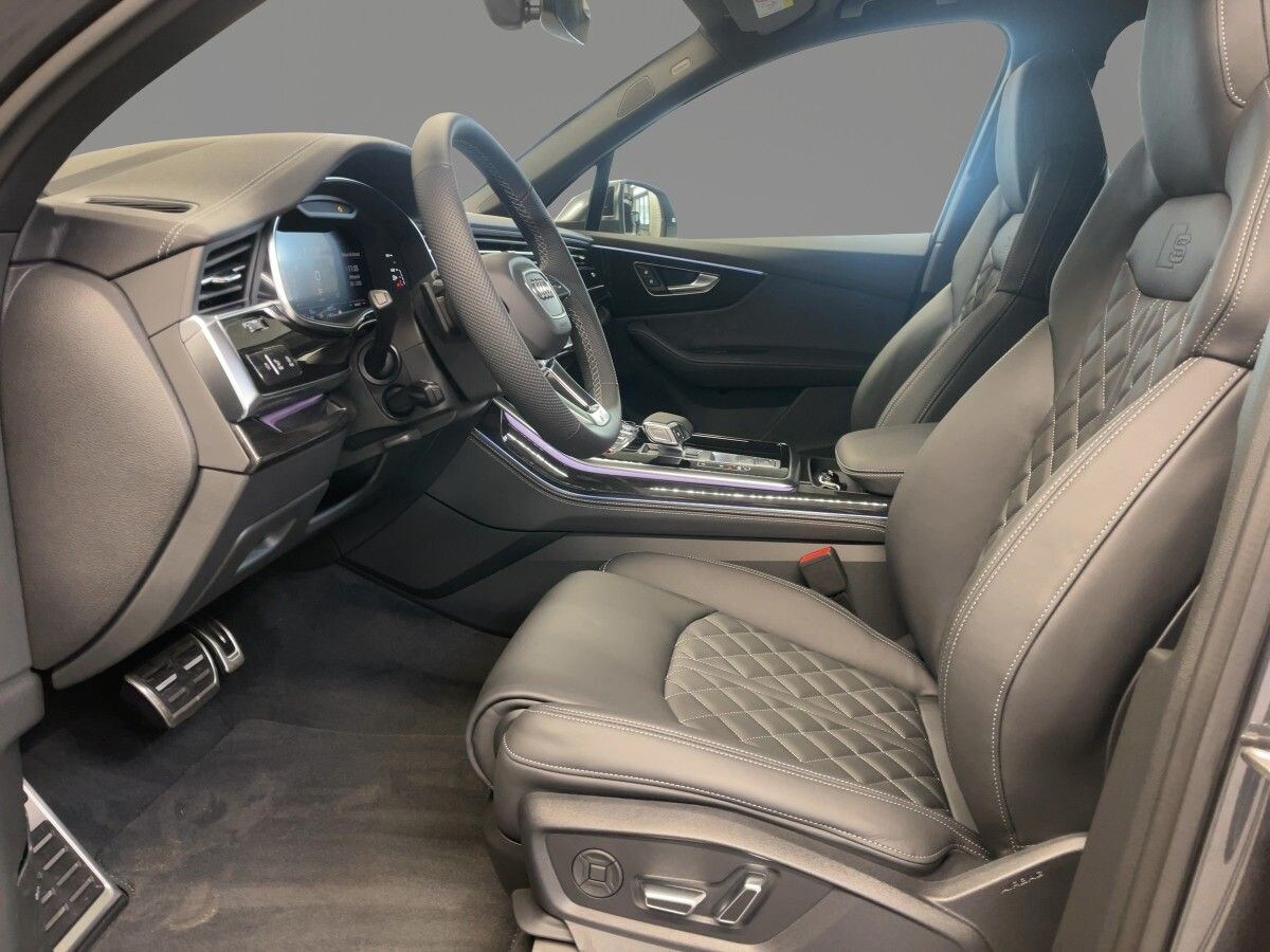 Image about Audi SQ7 SUV TFSI quattro tiptronic