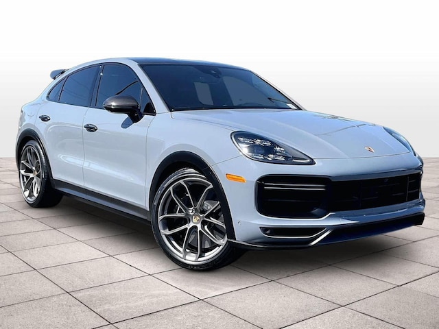 2022 Porsche Cayenne Hybrid