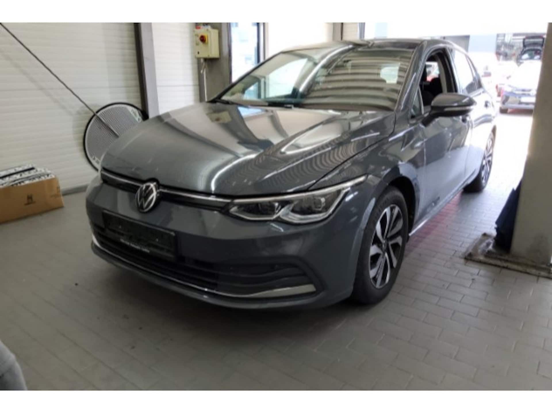 Volkswagen Golf Active