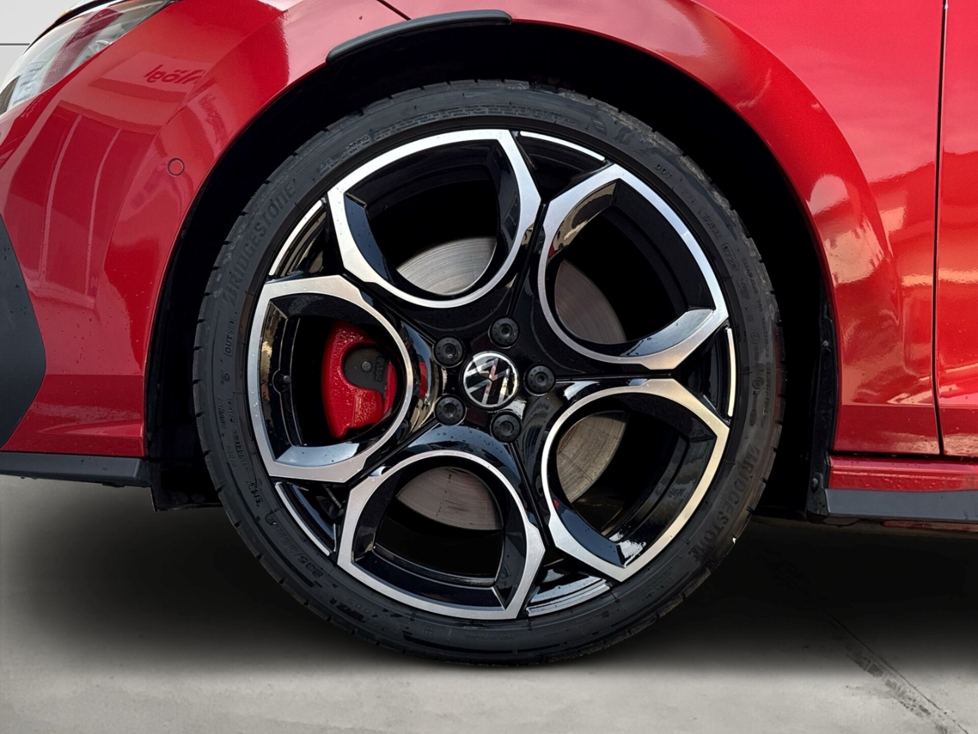 Volkswagen Golf GTI