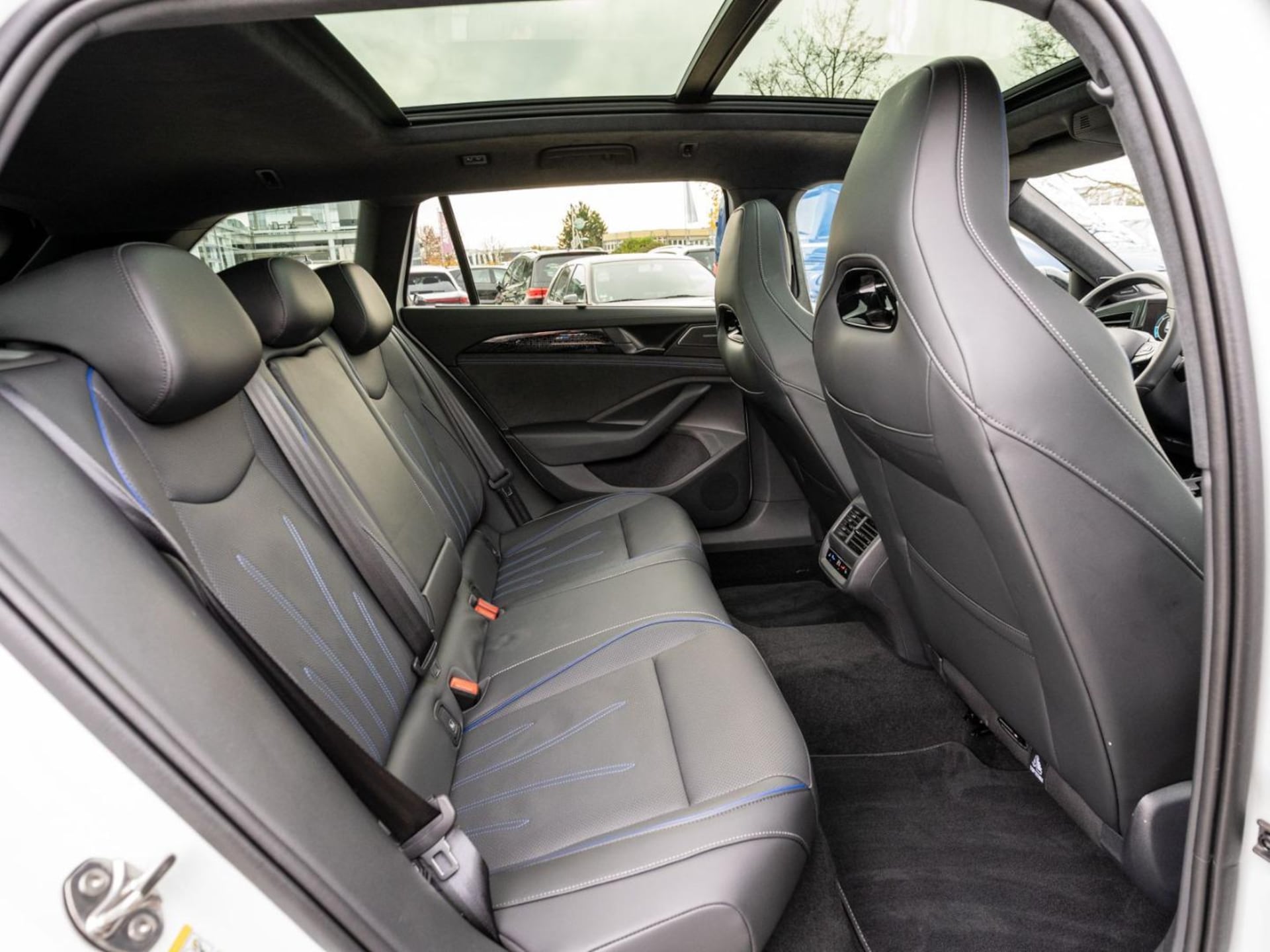 Volkswagen Passat R-Line