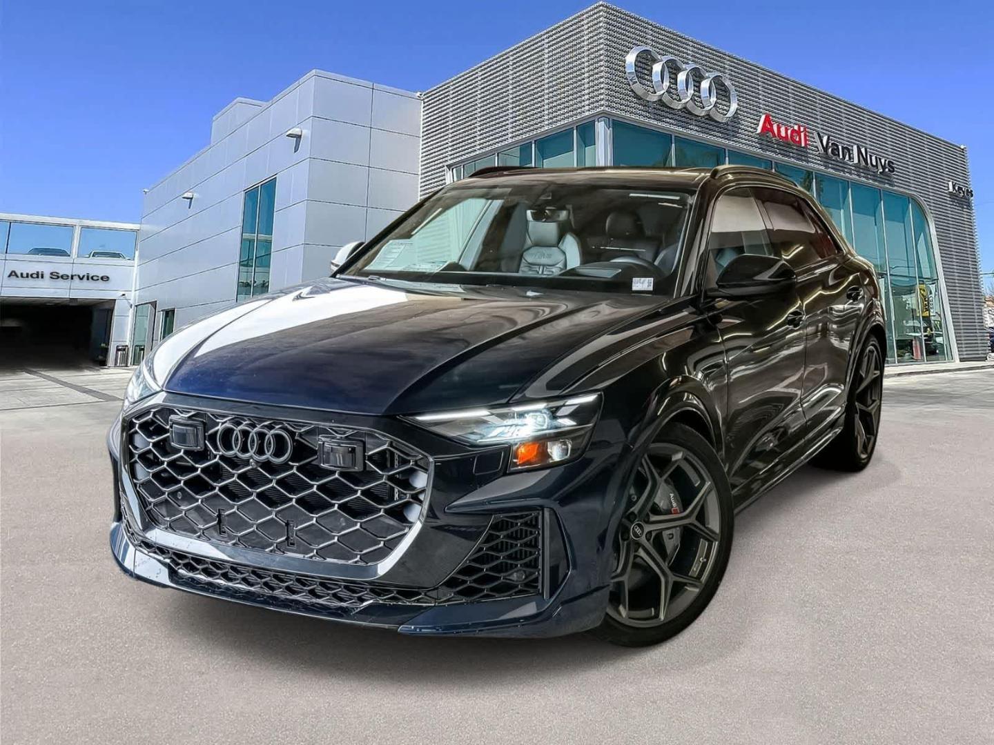 2026 Audi RS Q8 -'s photo