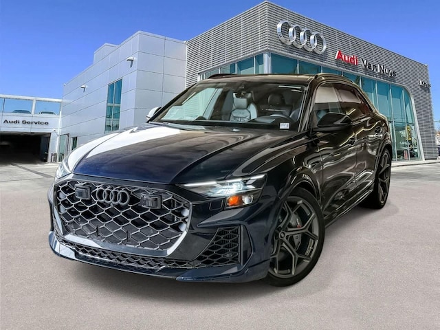 Photo of 2026 Audi RS Q8 SUV performance
