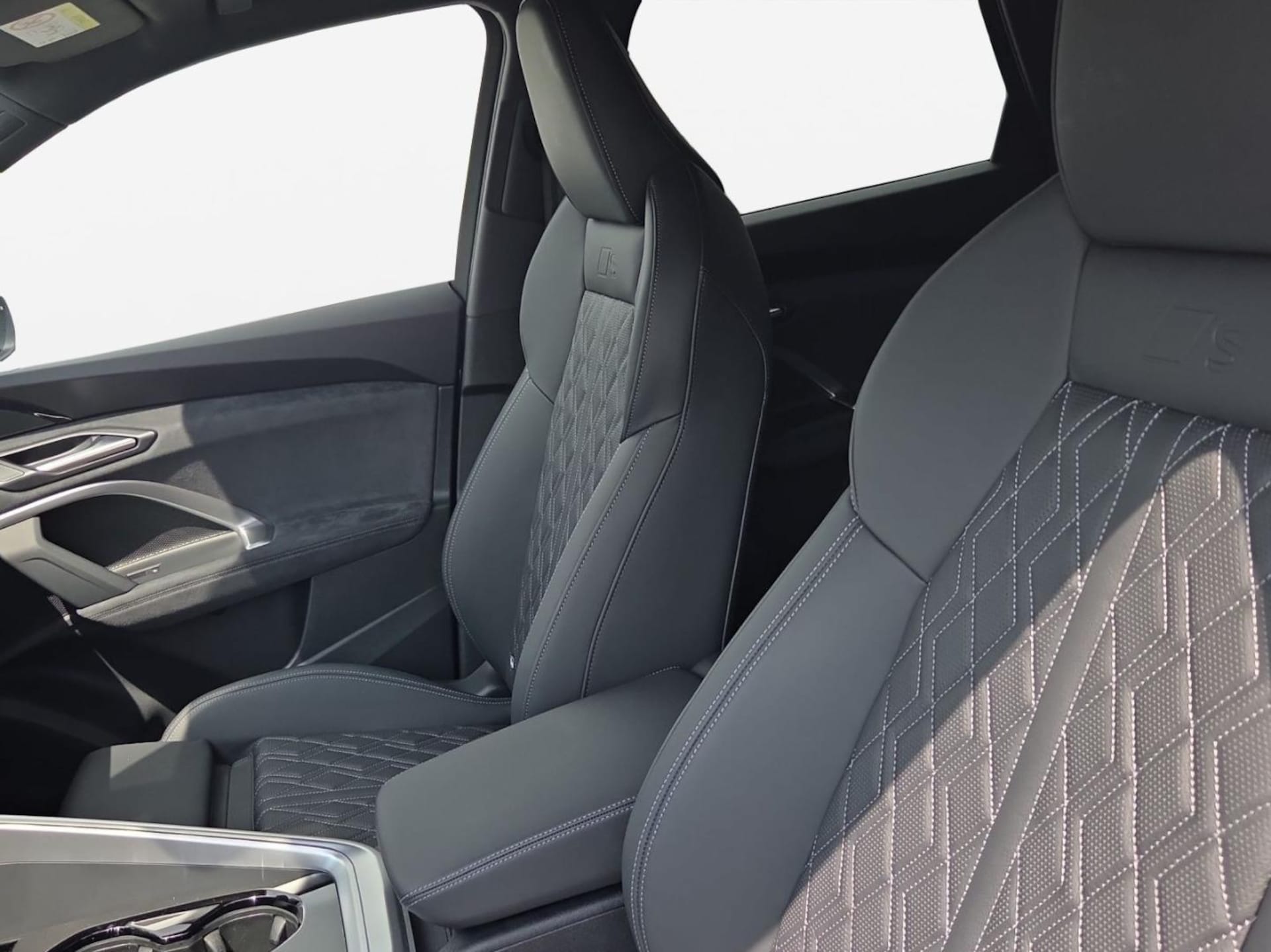 Audi SQ5 SUV edition one