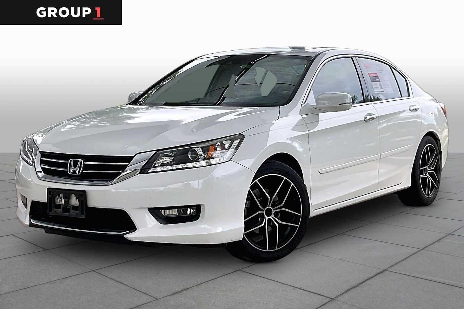 2014 Honda Accord EX-L V-6 Auto's photo