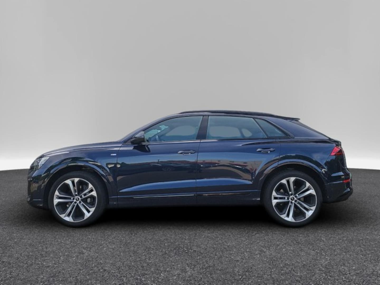Bild über Audi Q8 SUV 50 TDI quattro tiptronic - für weitere Informationen kontaktieren Sie den Audi Partner