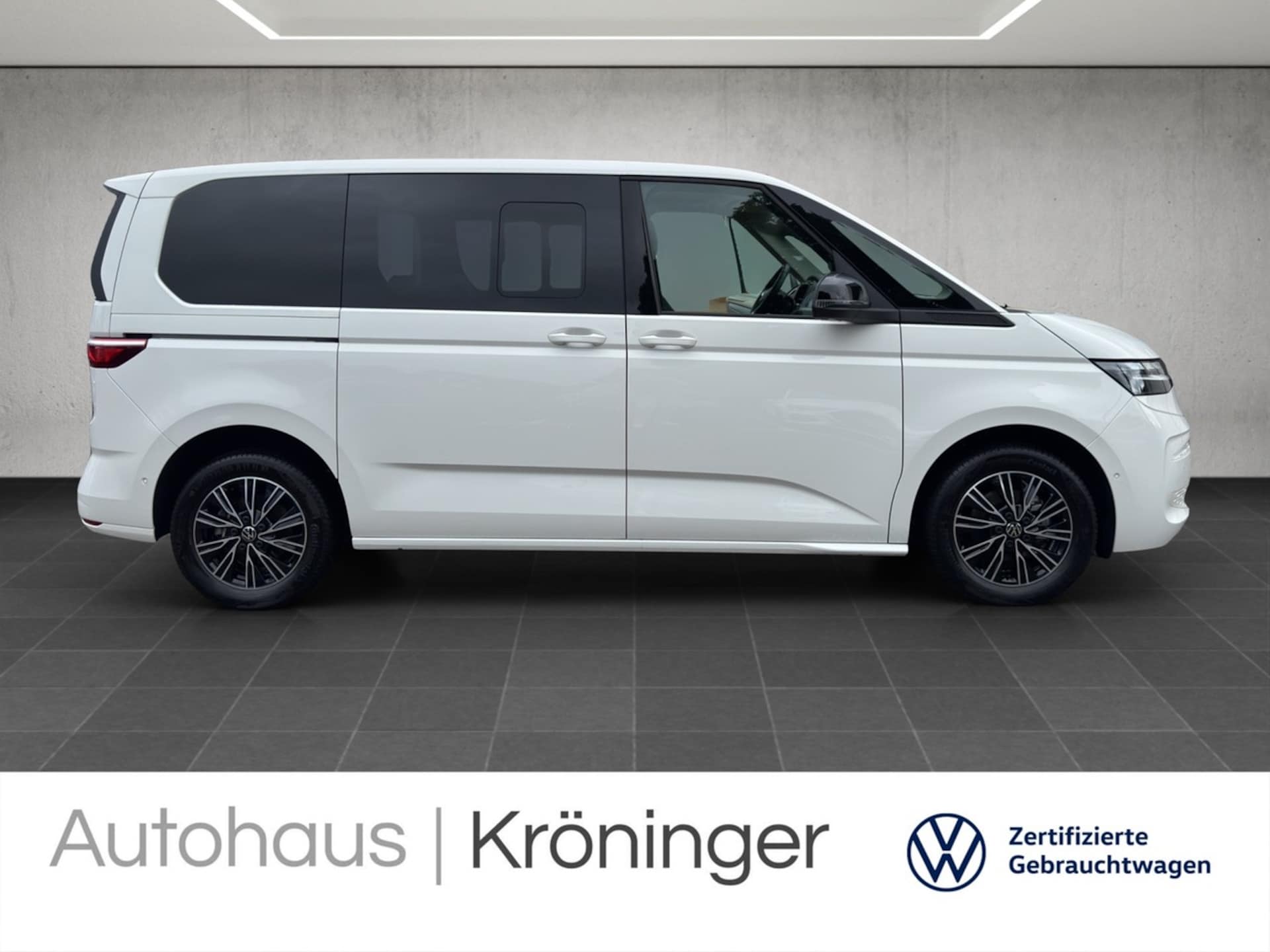 Volkswagen Multivan Basis-Modell