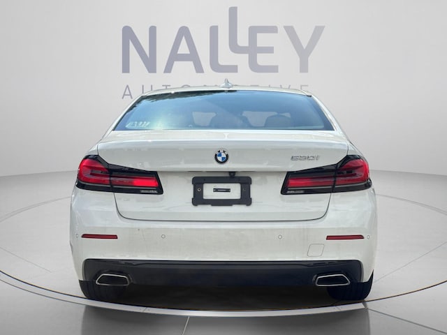2023 BMW 530