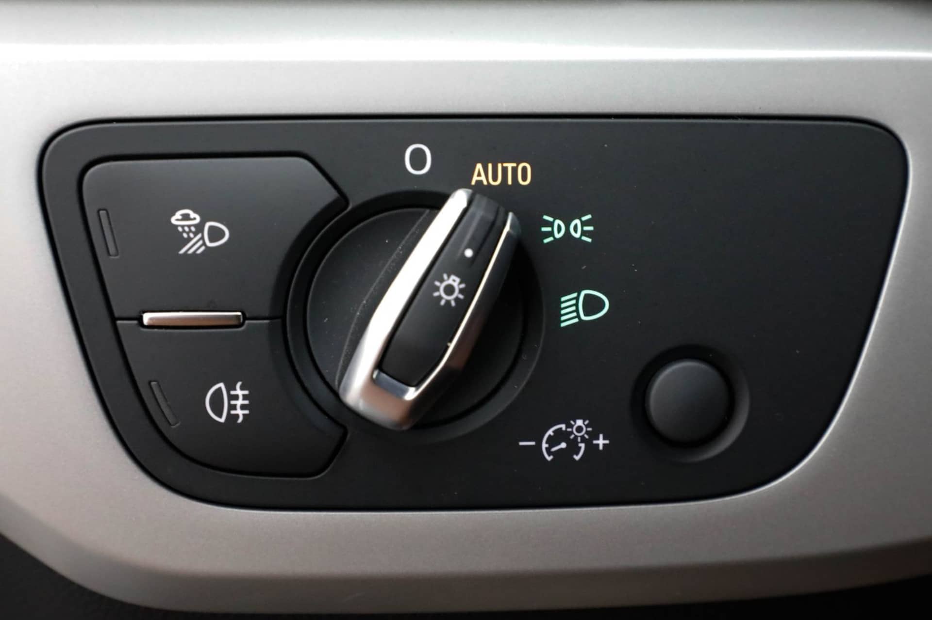 Audi A4 Avant Advanced