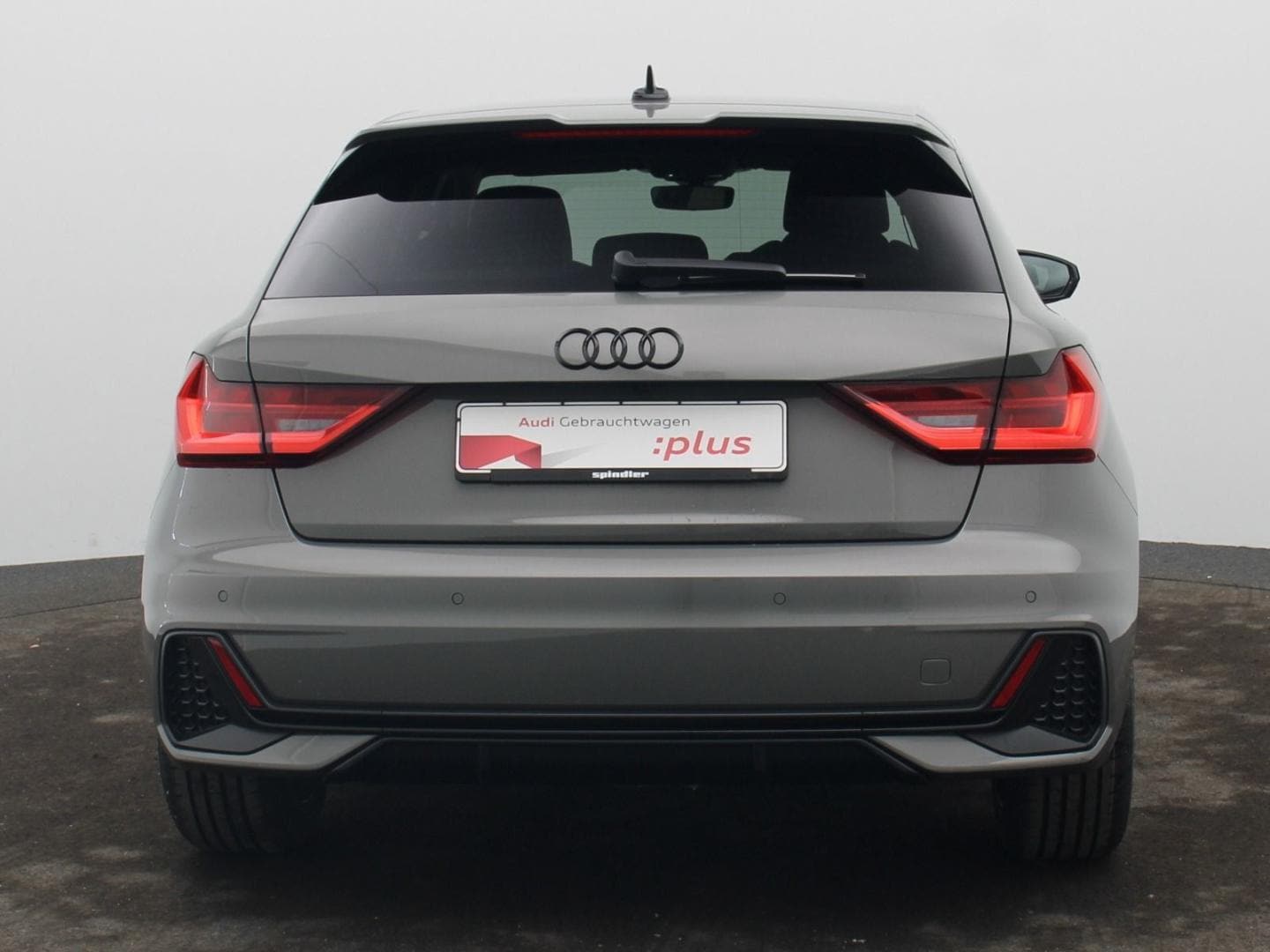 Bild über Audi A1 Sportback S line 30 TFSI S tronic - für weitere Informationen kontaktieren Sie den Audi Partner