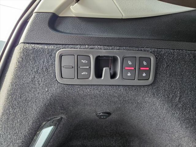 2025 Audi Q7 Premium Plus - Photo 24