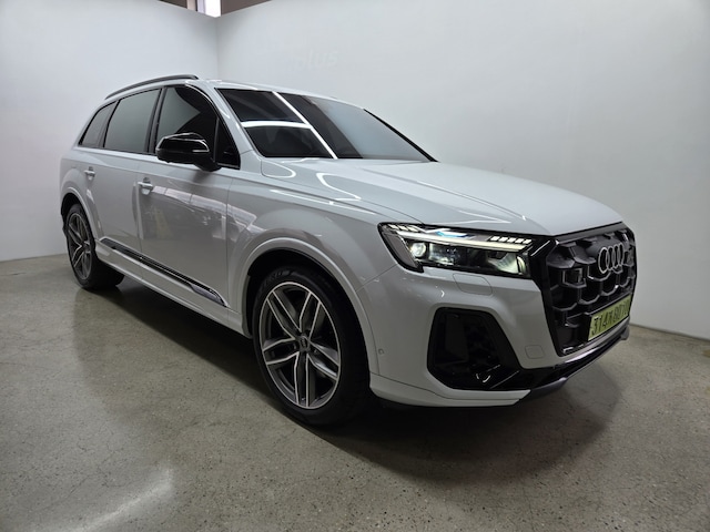 Audi Q7 55 TFSI quattro Premium 250 340 kW hp tiptronic