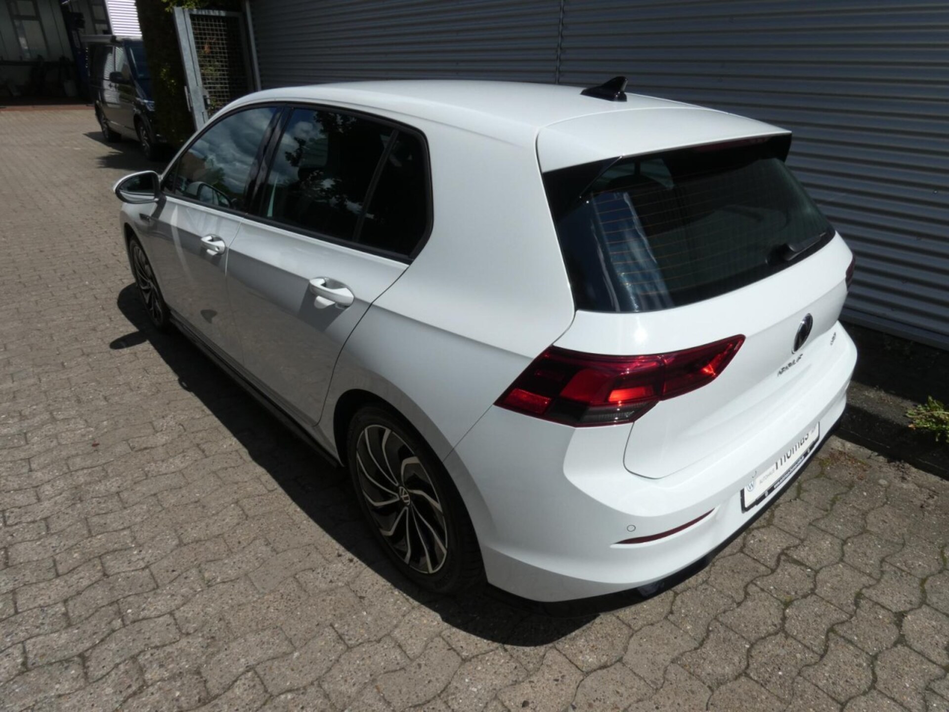 Volkswagen Golf R-Line