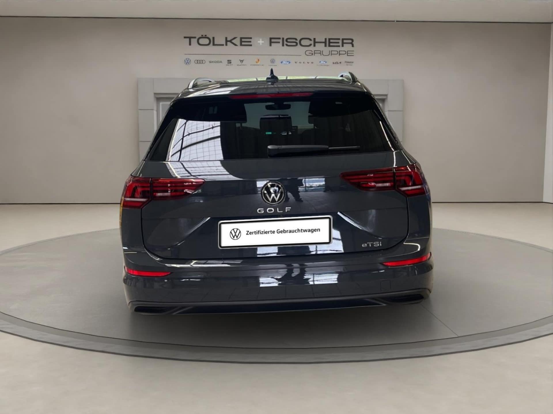 Volkswagen Golf Variant Life
