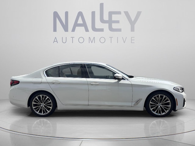 2023 BMW 530