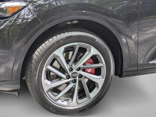 2026 Audi SQ5 Premium Plus - Photo 10
