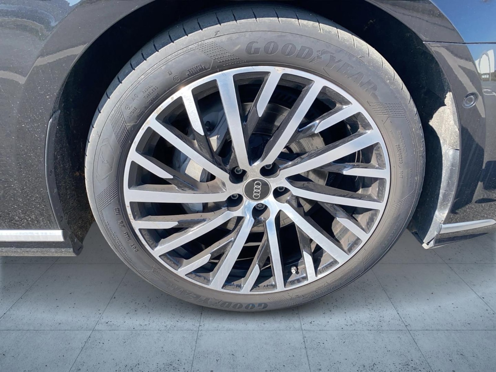 Audi A8 Lang – Bild 8