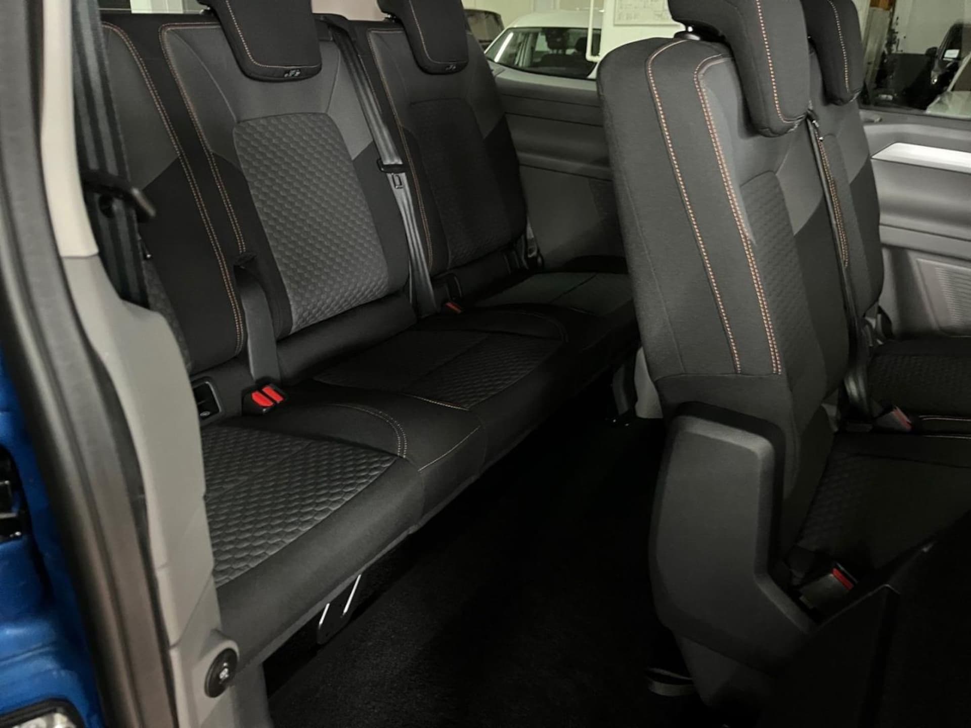 Volkswagen e-Caravelle Life