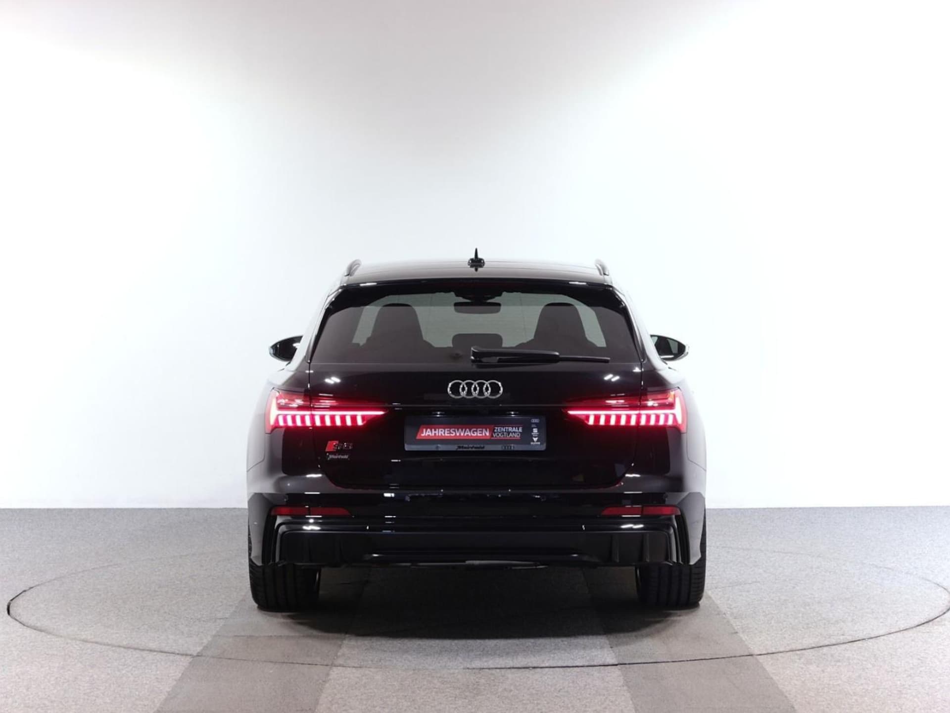 Audi S6 Avant