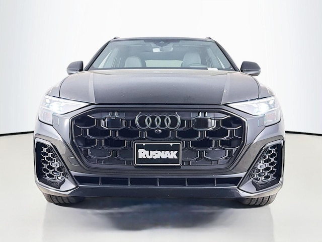 2026 Audi Q8