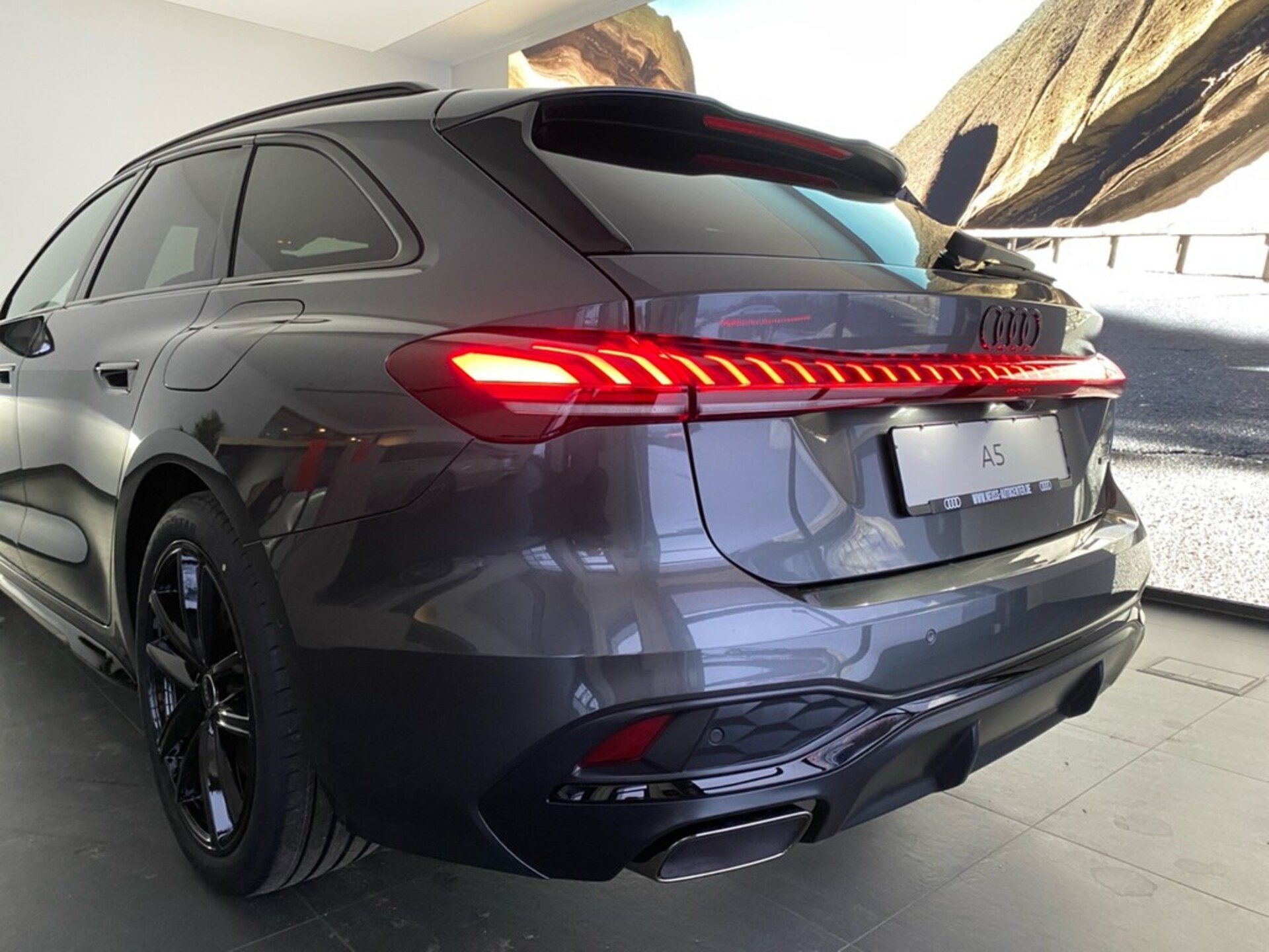 Audi A5 Avant e-hybrid