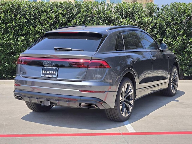 2026 Audi Q8