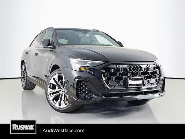 Photo of 2026 Audi Q8