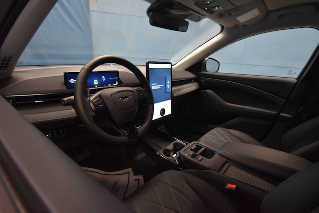 2025 Ford Mustang Mach-E