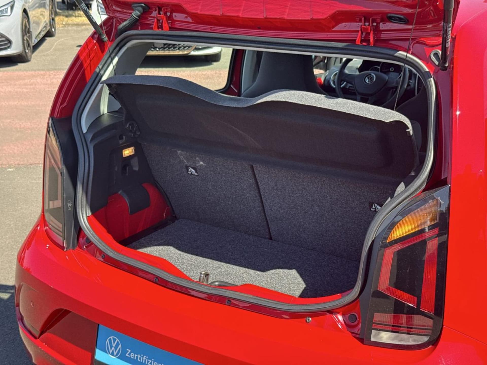 Volkswagen up!