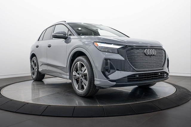 2024 Audi Q4 e-tron Premium Plus